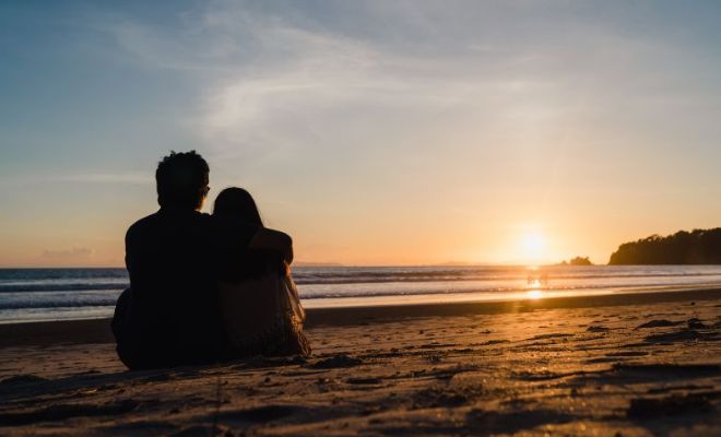 Libros, películas y series para fortalecer tu relación de pareja